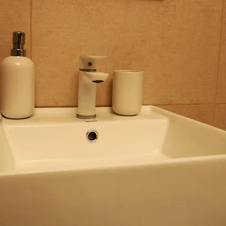 M&s Single * Năvodari